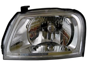 Nearside Replacement Headlight for Mitsubishi L200 - with E Mark Preview
